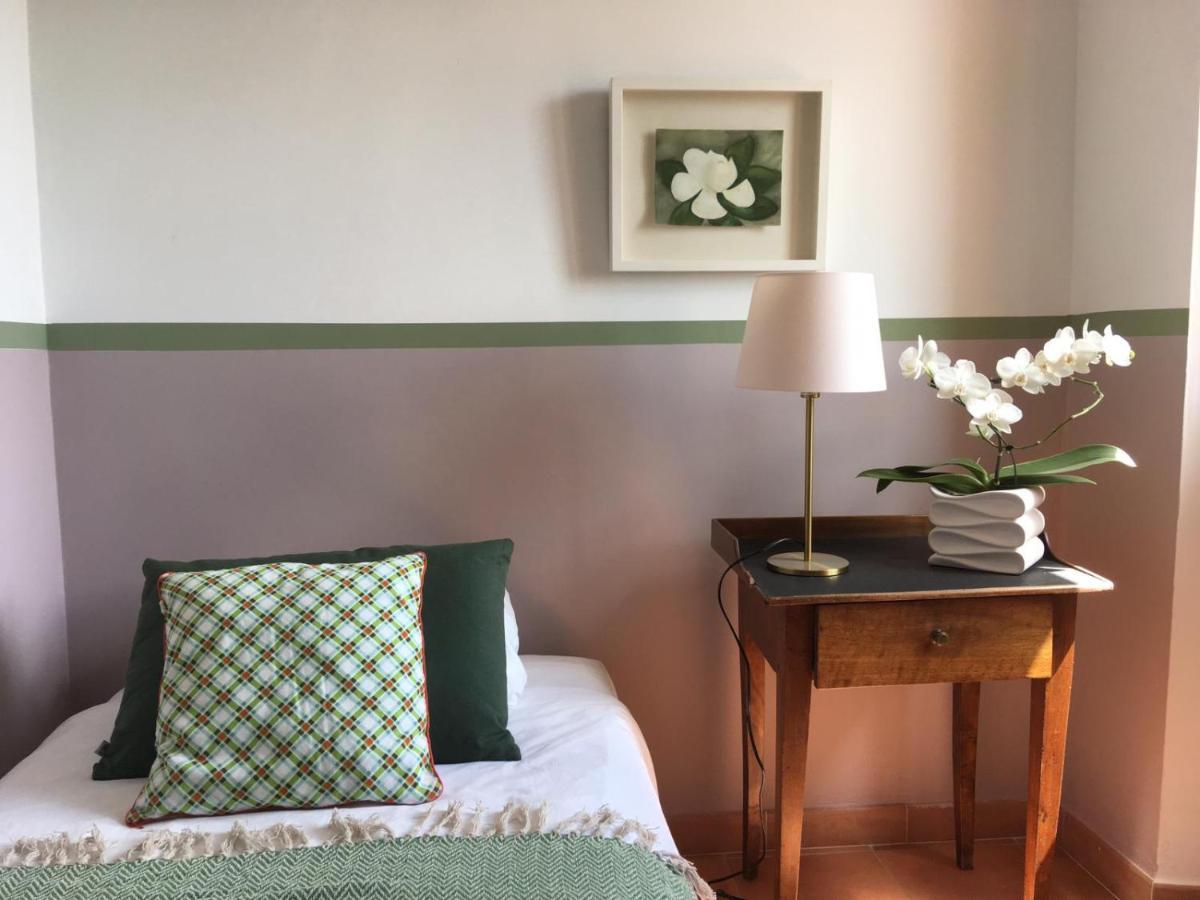 Bed and Breakfast La Belle Amie Seillons-Source-d'Argens Экстерьер фото